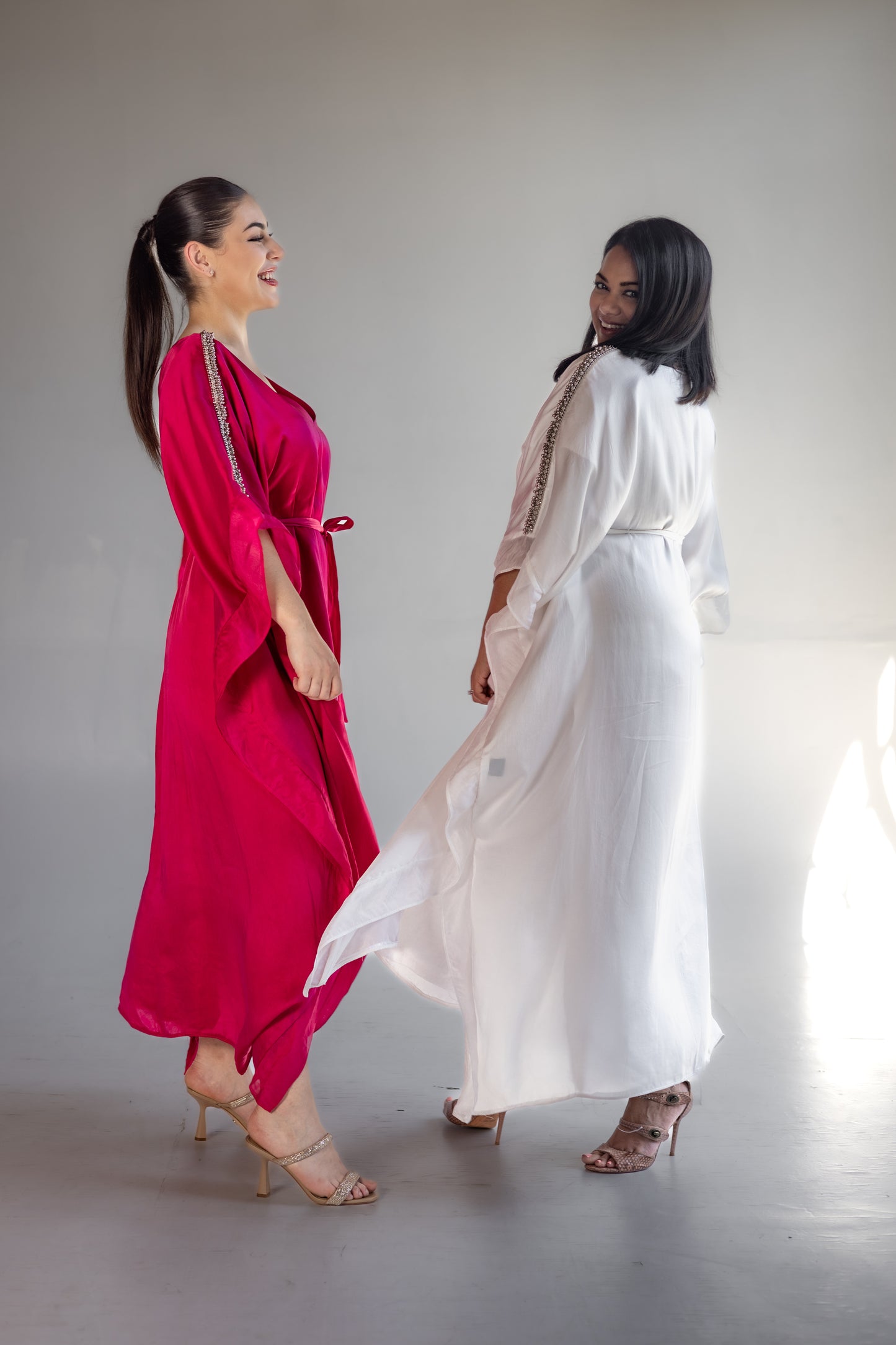 Tula Kaftan White