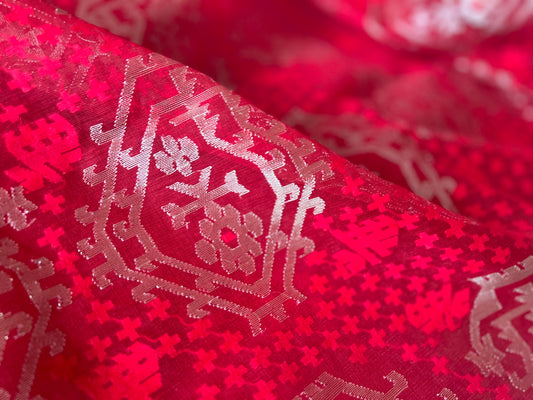 The Magic of Jamdani Weaving